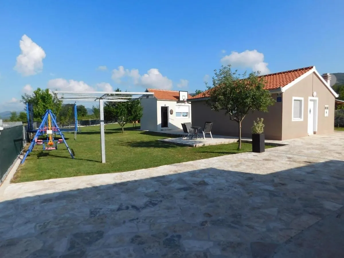 Family Friendly House With A Swimming Pool Radosic, Zagora - 15891 Villa